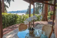 Convenient Bellevue 2 BR 2 Bath Lakeview House - 방갈로
