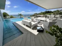 Newly Expanded! Lavish & Exclusive Beachfront Mansion. - Villas