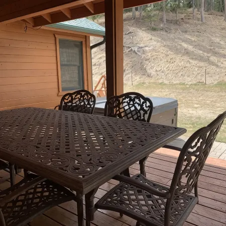 Close to Deerfield Lake,Hiking,Utv,Gameroom,Hot Tub,Mini Donkeys,Goats,Chickens