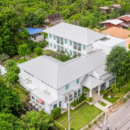 Villa Amphawa