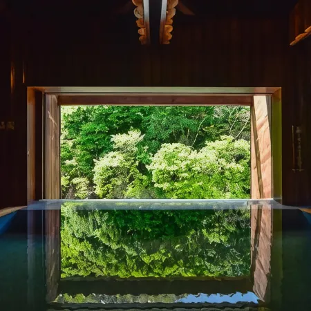 Yuze Hotel