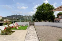 GuestReady - Quaint house with Patio - 2 étoiles