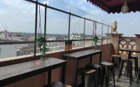 Grand Venetian Hotel - bar