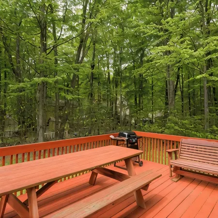 The Bear's House, Pet Friendly, Level 2 EV Charger