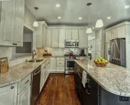 Location Location, spacious 5Br 4 bath house in oldtown w/hot tub & firepit. - Wifi