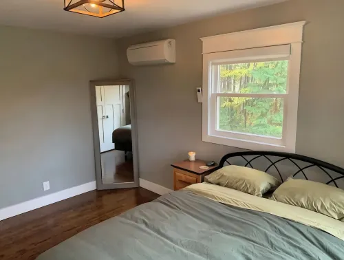 3 Minutes to Boyne Mountain • Hot Tub • Fire Pit - 2-Star