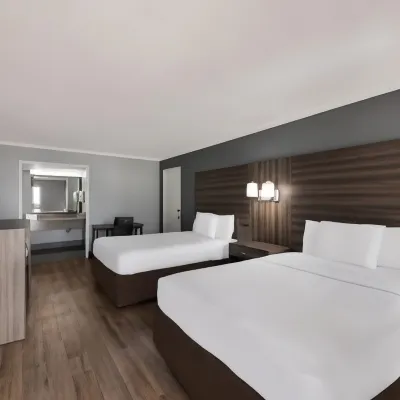 Econo Lodge Austin North Near the Domain Отели рядом с достопримечательностью «Торговый центр The Arboretum»