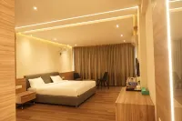 Hotel Bekal International - balcony