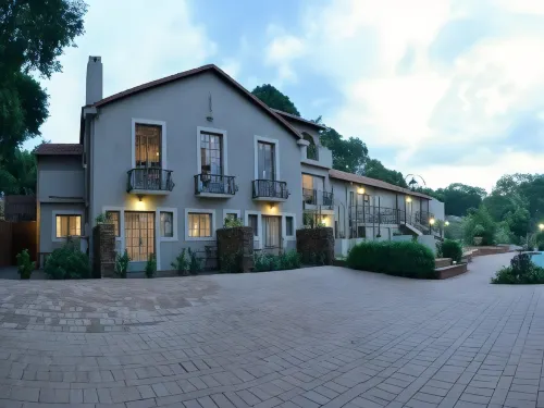 Duke & Duchess Boutique Hotel - جاكوزي