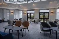Delta Hotels by Marriott Northampton - Aamiainen