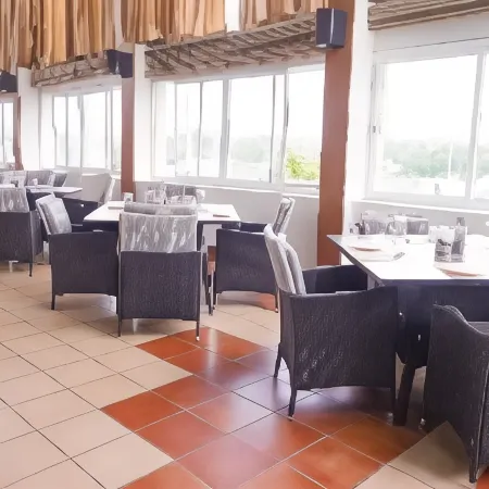Hotel Sepoy Grande