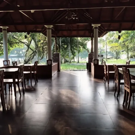 Palmgrove Lake Resort