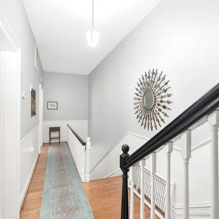 Downtown Blue Manor 1