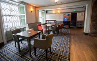 The Sun Inn - servizio colazione