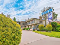 Bluebird Motel Hotels in Nanaimo