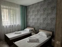 Tri Kita Hotel - 2-Star