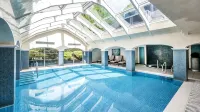 Ettington Park Hotel, Stratford-Upon-Avon - Pools