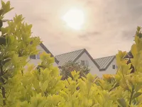 Calm afternoon attic Các khách sạn gần Rừng Bijaram