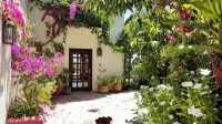 Charming 5-bed house with sweeping ocean views in delightful San Jose Del Cabo. - 방갈로