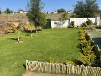 Shakwaneng Lodge Hotels in 