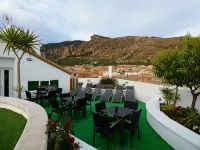 Hotel Sierra de Huesa - Mountain view
