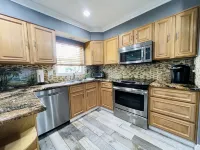 Clearwater Vacation Paradise Home Pool & Hot Tub, Outside Bar- TV, Pets welcome - 3 estrellas