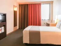 Hôtel Ibis Styles Dakar Hôtels à proximité de : Parc d'attractions Magic Land