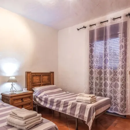 Unique Moroccan  style detached villa with  private pool n a prestigious area!