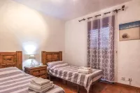 Unique Moroccan  style detached villa with  private pool n a prestigious area!