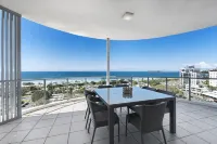 Silver Sea on Sixth Resort - con vista montagne