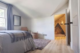 Perfect for large groups, lots of parking, 5BRs, Game Room, Fast Wifi