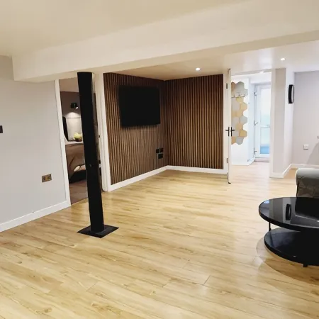 Sea side apartment close to everything