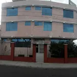 J&E Hotel - Parkplatz