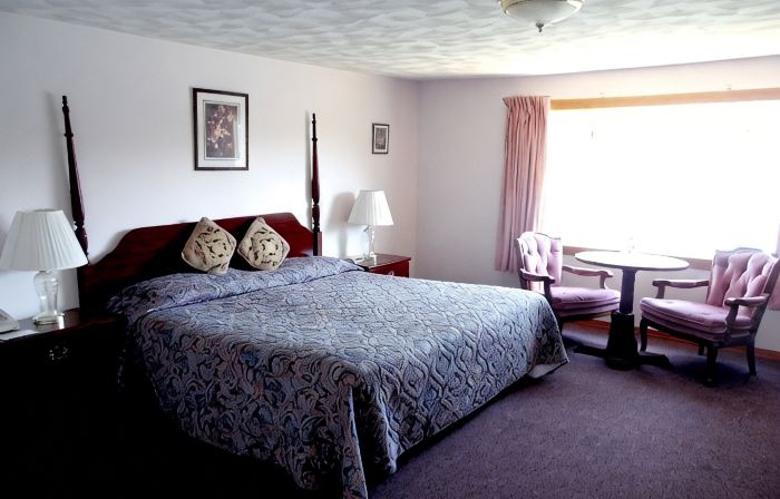 Redclyffe Shore Motor Inn