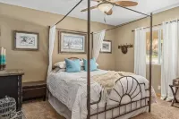 Arnold’s Cozy Cabin  – Rustic-Modern Retreat Near Big Trees & Bear Valley - 4-Star
