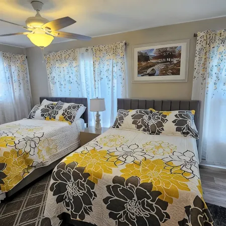 Cozy, Beautiful, Lovely Home Away from Home, Your Perfect Family Reunion Retreat