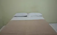 Hotel Wisnu Klaten - 2-Star