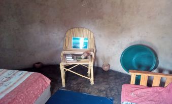 Dumisa African Home
