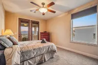Waterfront  Pool  Spa  Views  Dock  7 bd - 4-Star