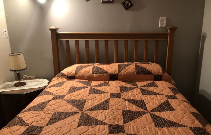Whispering Oaks - Cozy cabin in the woods