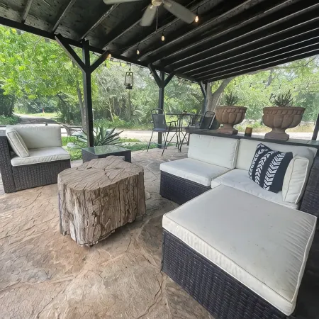 SPACE COWBOY cabin/studio