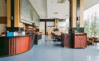 Hotel Oval - breakfast