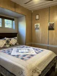 Cozy Tiny House Escape with Jaw Dropping Mountain and Lake View Perfect for Two! - Wifi