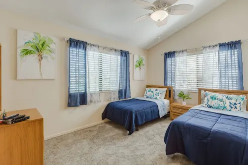 Newly Updated 2 Bed/1.5 Bath Townhome-3 Minute Walk to Beach-Best Deal Around!! - 2 stjerner
