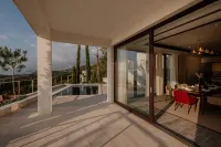 ĀNANTI Resort, Residences & Beach Club - a member of The Leading Hotels of the World - parking
