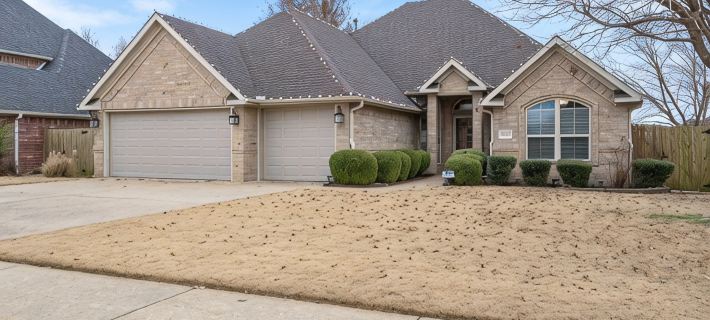 New! 4-Bedroom Home Near Pinnacle Hills Mall, AMP, & Trailhead! Great Location! Hotels in Rogers