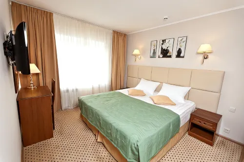 Gvardeiskaya Hotel - ที่มีที่จอดรถ