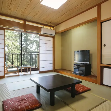 Shirahamaso