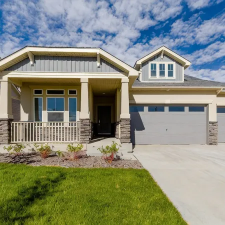 √3 BDR Ranch Home√For Families√Backyard√Parking√Quiet