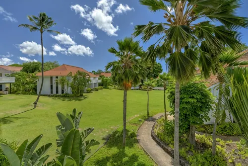 Steps Away From Poipu Beach * A/C * Newly Remodeled * Family Friendly - نادي رياضي